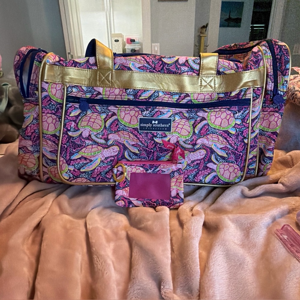 Simply Southern Pink Turtle-Print Travel Duffle with Bonus matching card case